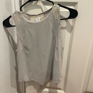 Sculpt crop tank